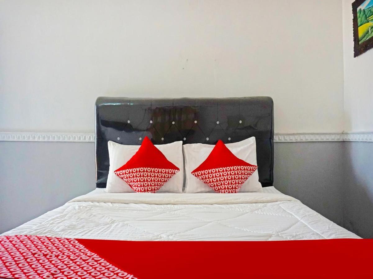 Oyo 90369 An Nur Family Homestay Syariah Cigombong Eksteriør bilde